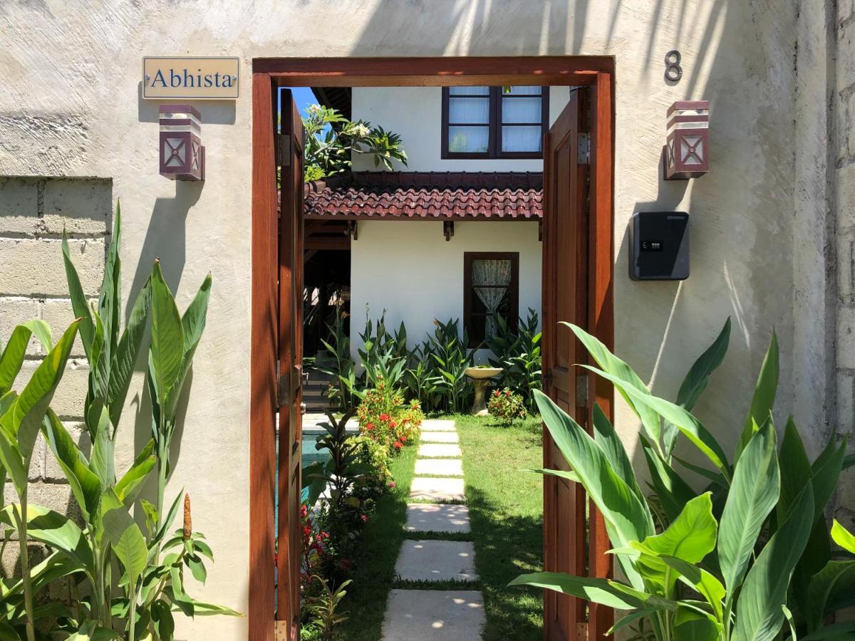 Villa Abhista Seminyak Exterior photo